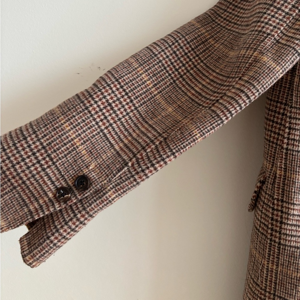 Classic Brown Houndstooth Wool Blazer - Picture 7 of 7